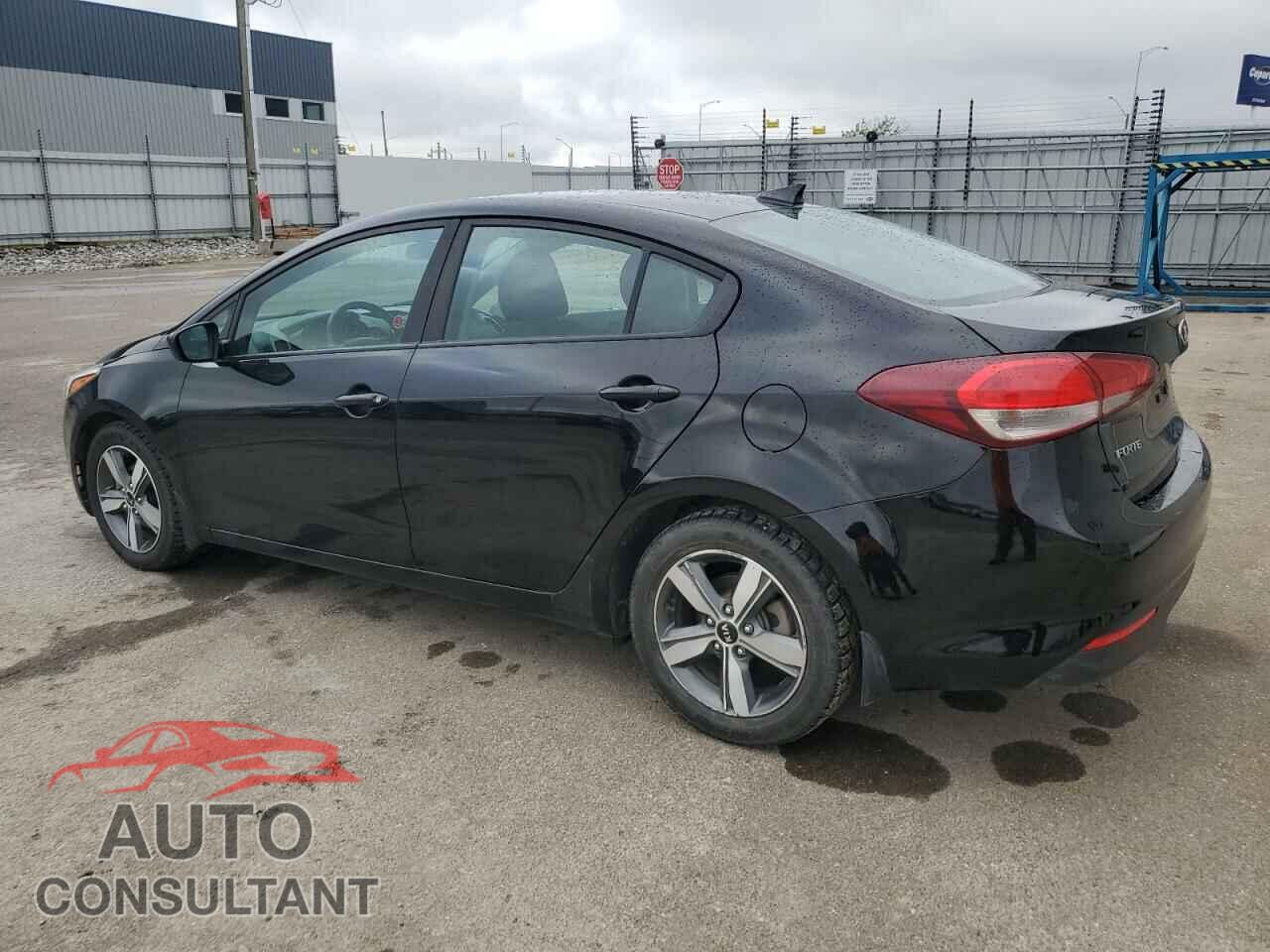 KIA FORTE 2018 - 3KPFL4A73JE162881