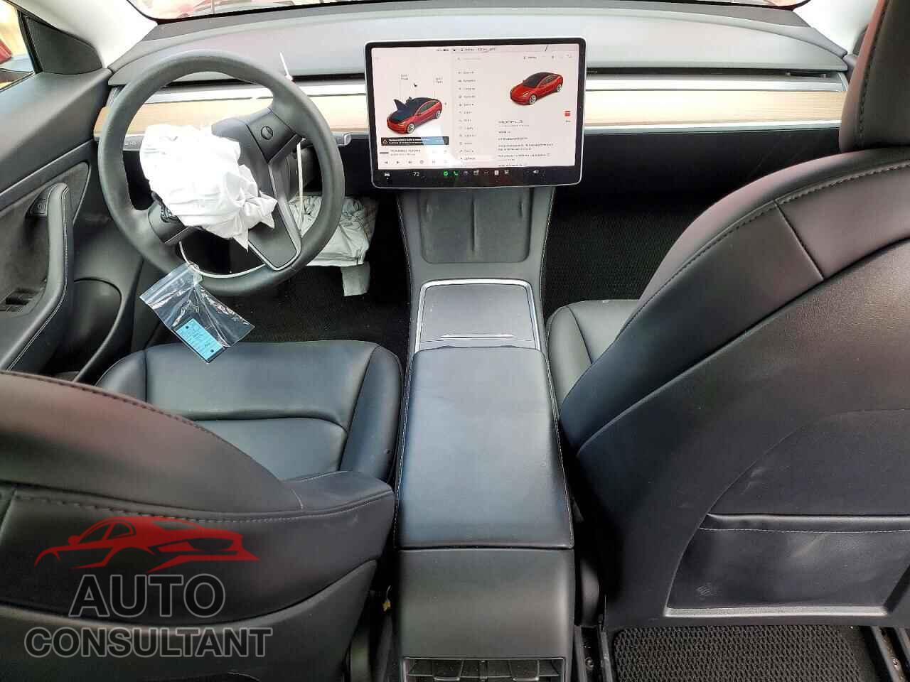 TESLA MODEL 3 2021 - 5YJ3E1EA9MF920108