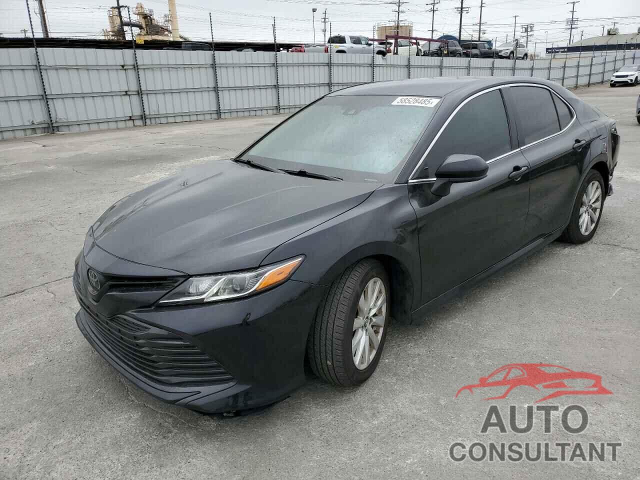 TOYOTA CAMRY 2018 - 4T1B11HK2JU602275