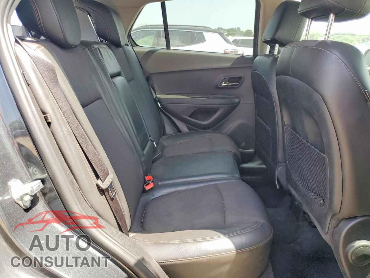 CHEVROLET TRAX 2017 - 3GNCJLSB3HL270632