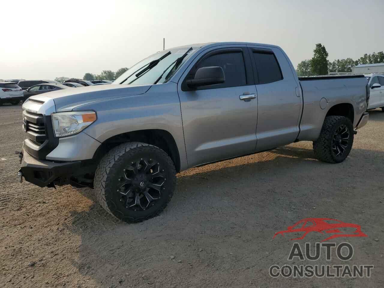 TOYOTA TUNDRA 2016 - 5TFUW5F13GX518263