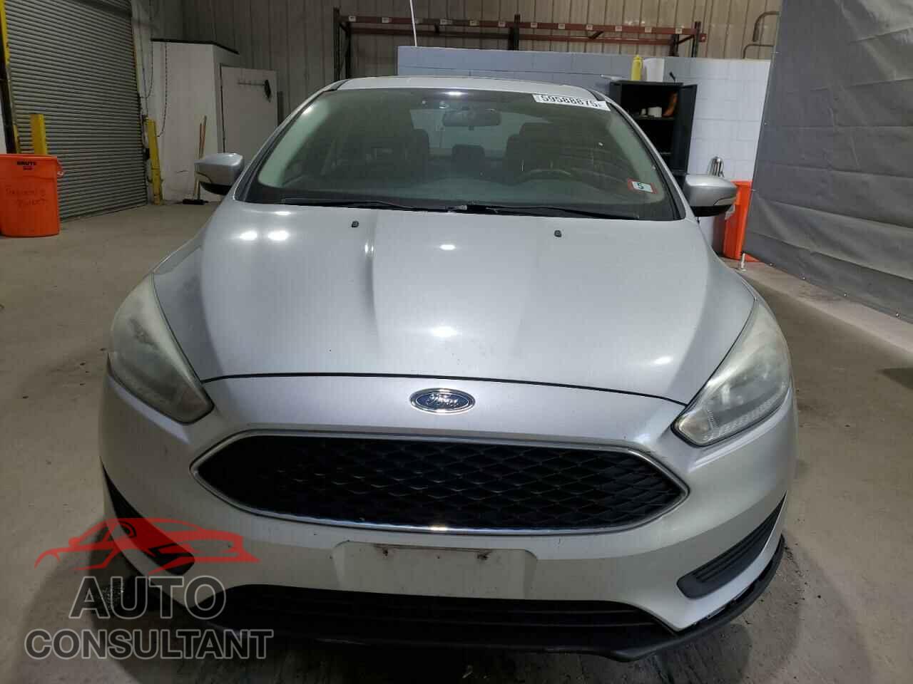 FORD FOCUS 2015 - 1FADP3F23FL282798