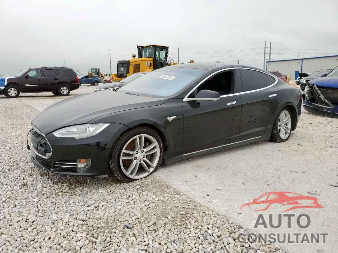TESLA MODEL S 2015 - 5YJSA1H13FF080560