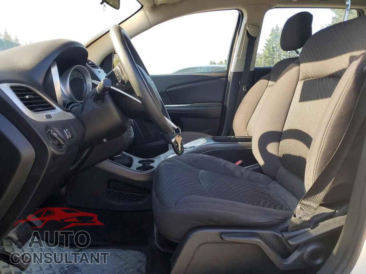 DODGE JOURNEY 2013 - 3C4PDCAB2DT593955