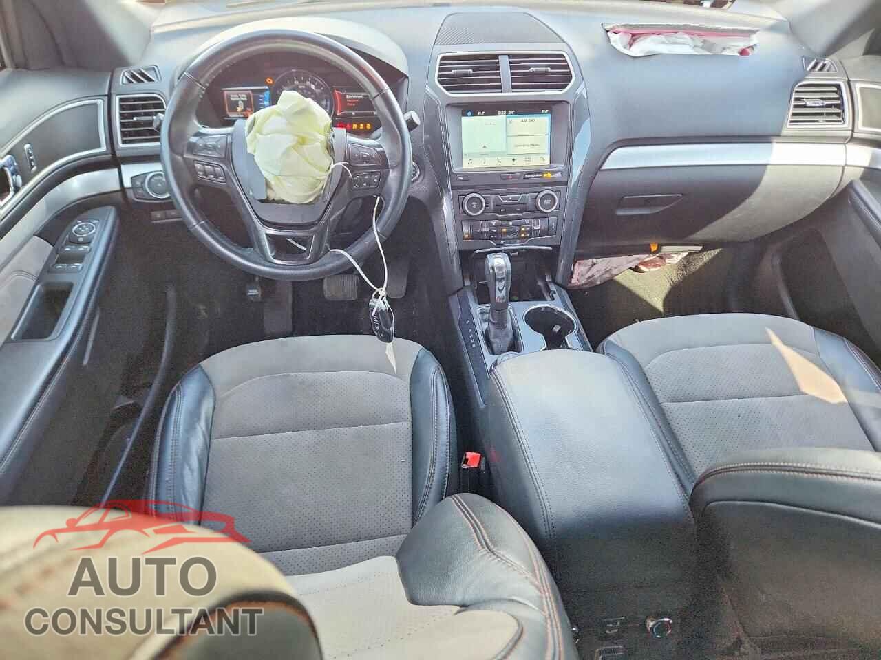 FORD EXPLORER 2017 - 1FM5K8D85HGE16140