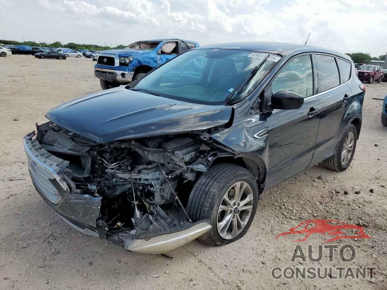 FORD ESCAPE 2019 - 1FMCU0GD3KUB14219