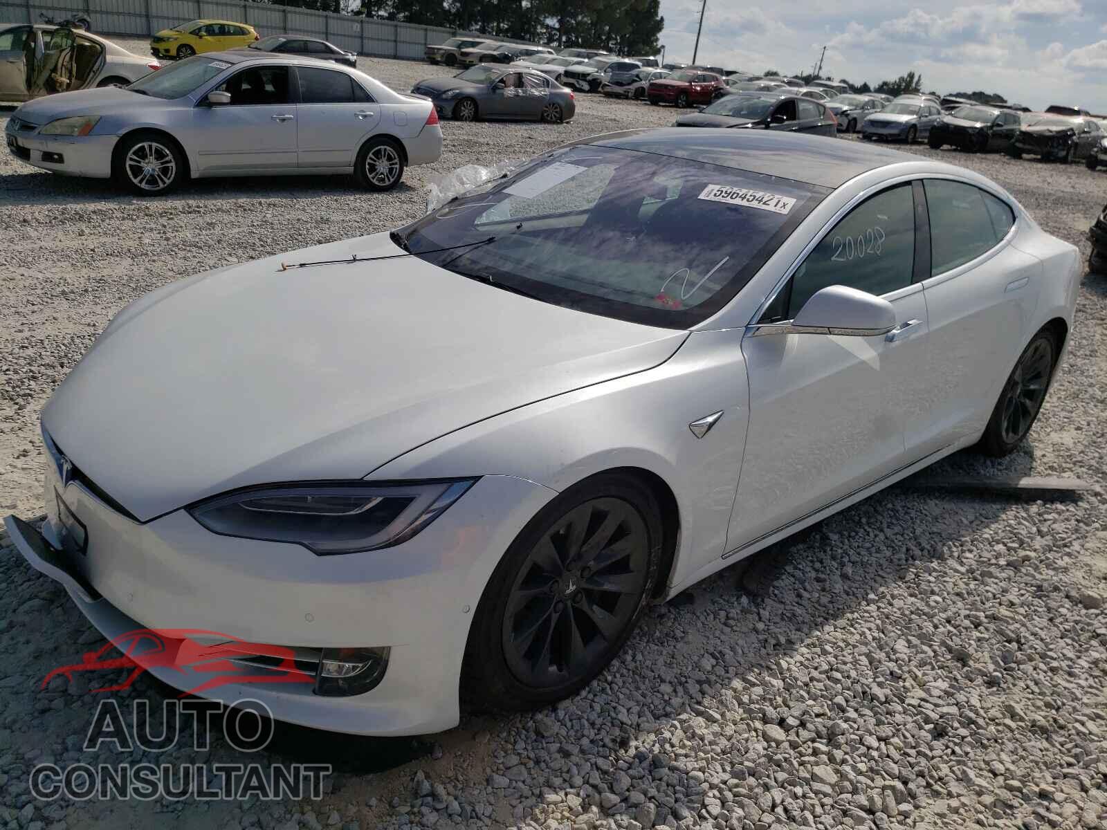 TESLA MODEL S 2019 - 5YJSA1E25KF338939