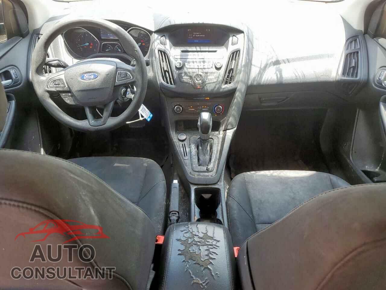 FORD FOCUS 2016 - 1FADP3F23GL271205