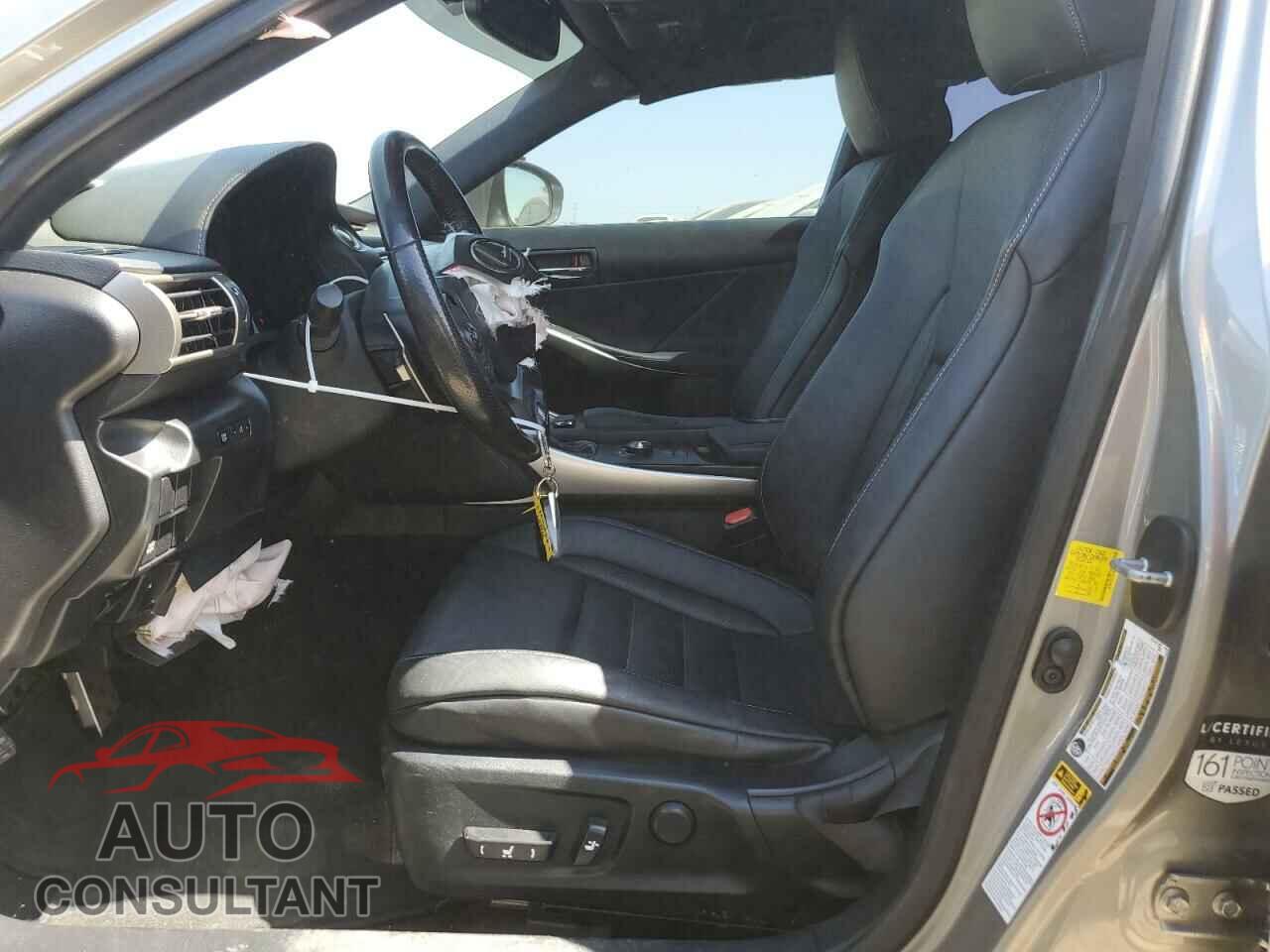 LEXUS IS 2016 - JTHBA1D23G5026918