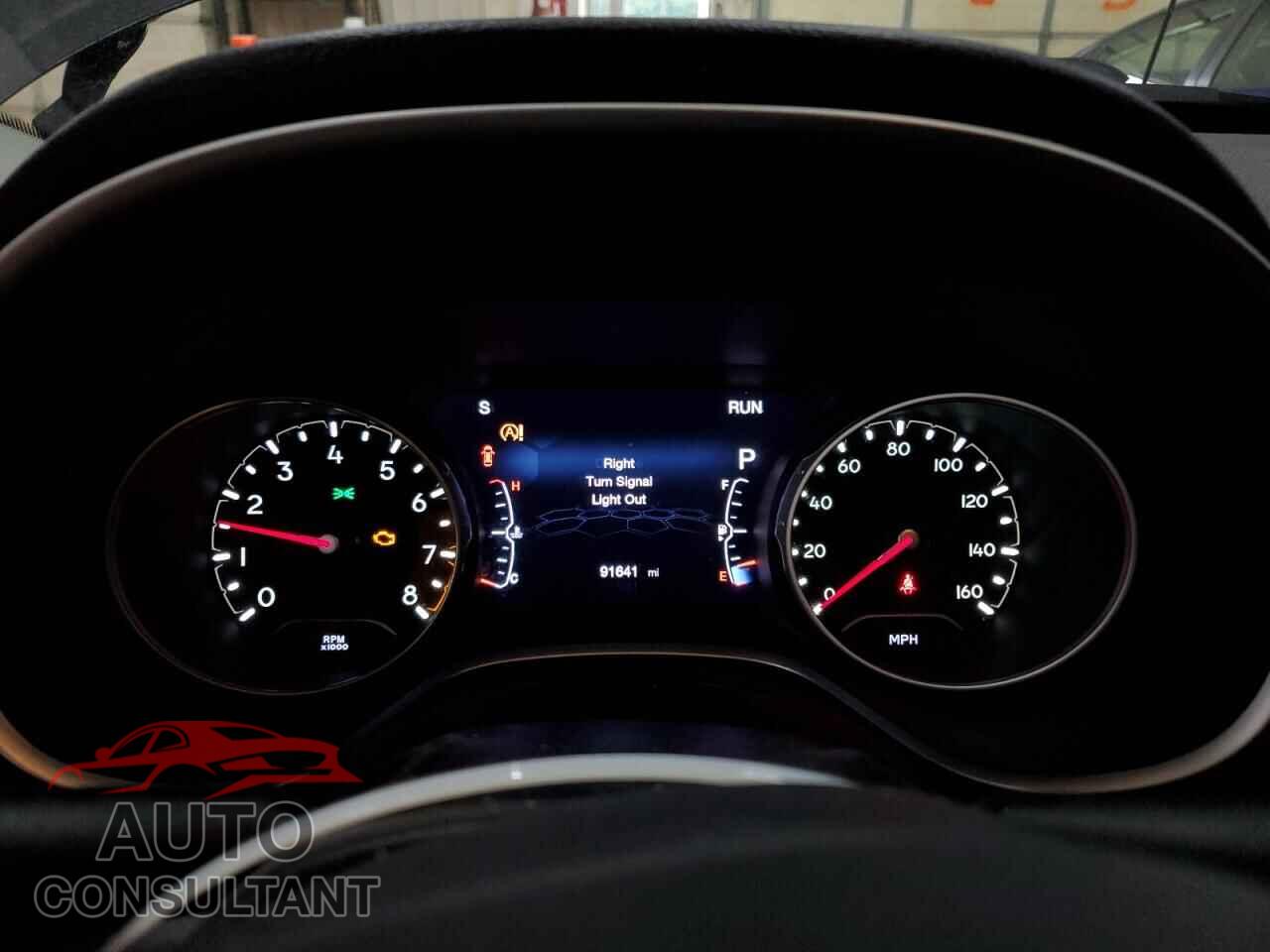JEEP COMPASS 2018 - 3C4NJDCB3JT101755