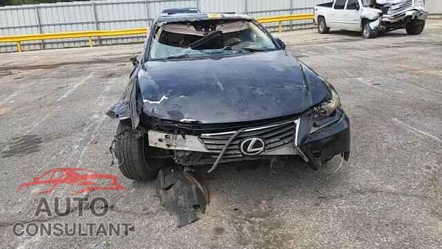 LEXUS IS 2014 - JTHBF1D22E5030036