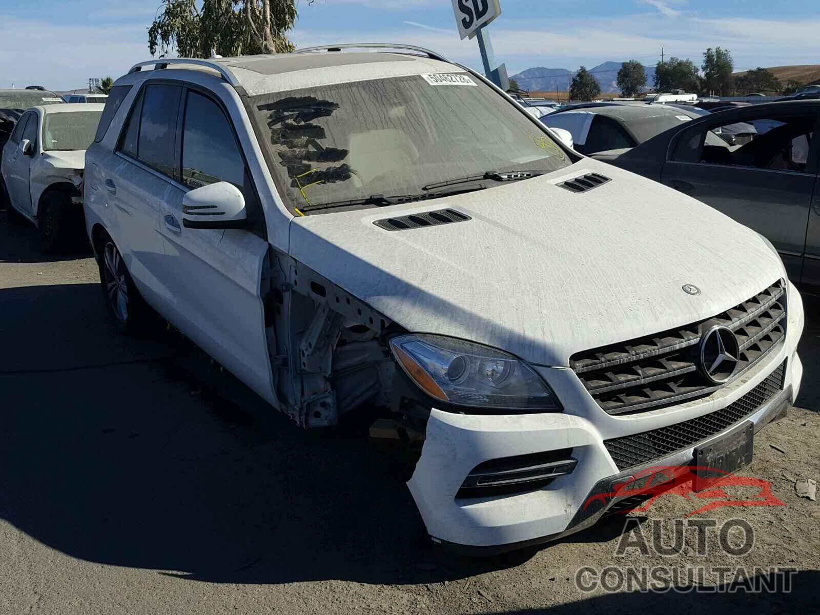 MERCEDES-BENZ ML 350 4MA 2015 - 4JGDA5HBXFA450092