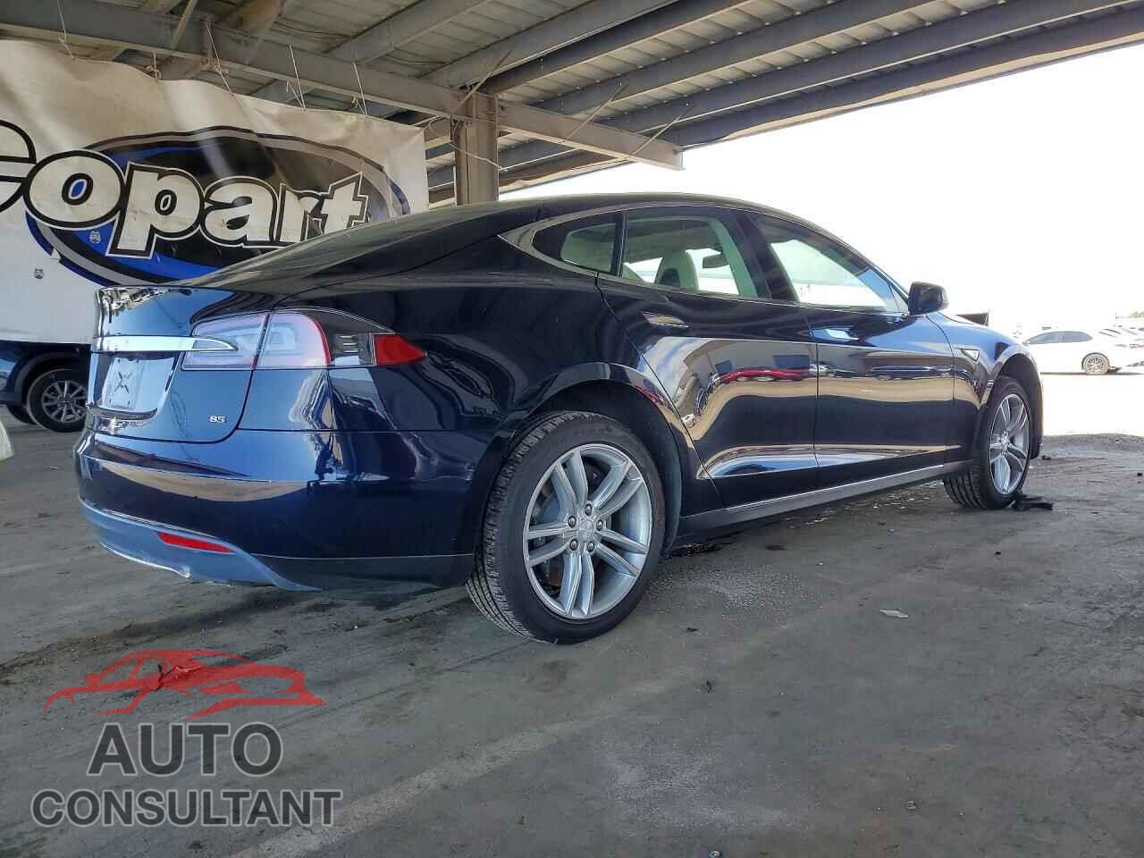 TESLA MODEL S 2013 - 5YJSA1CN9DFP07270
