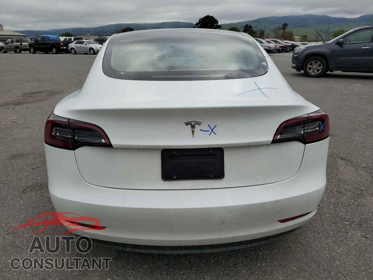 TESLA MODEL 3 2023 - 5YJ3E1EA1PF606344