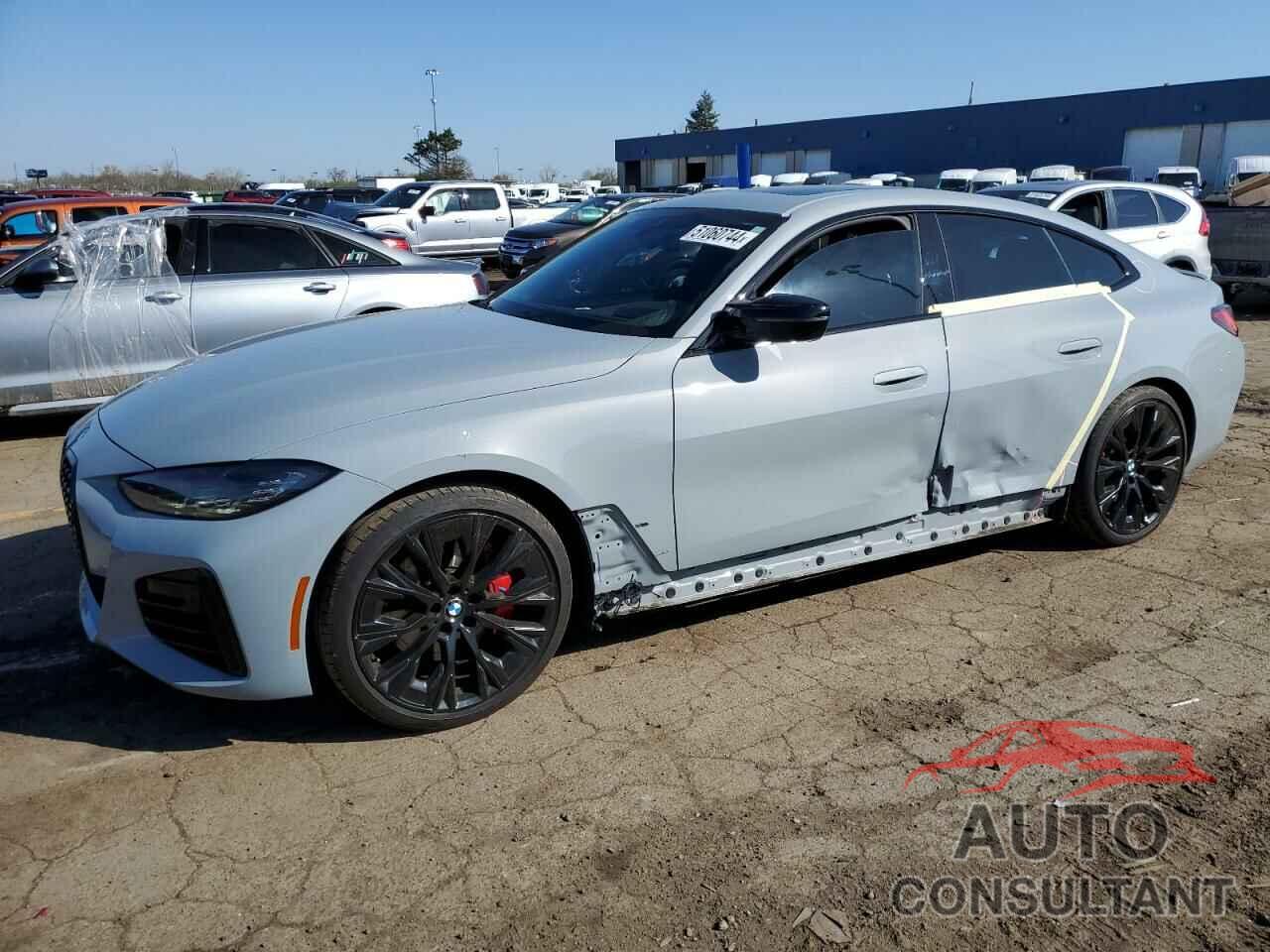 BMW M440XI GRA 2022 - WBA13AW08NFM46035