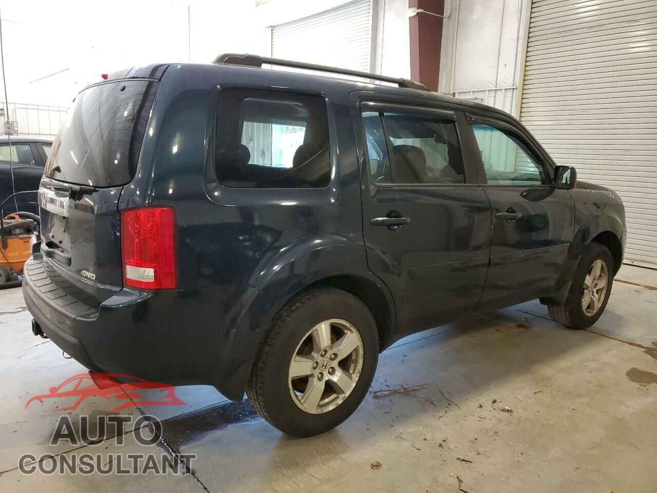 HONDA PILOT 2011 - 5FNYF4H76BB067894