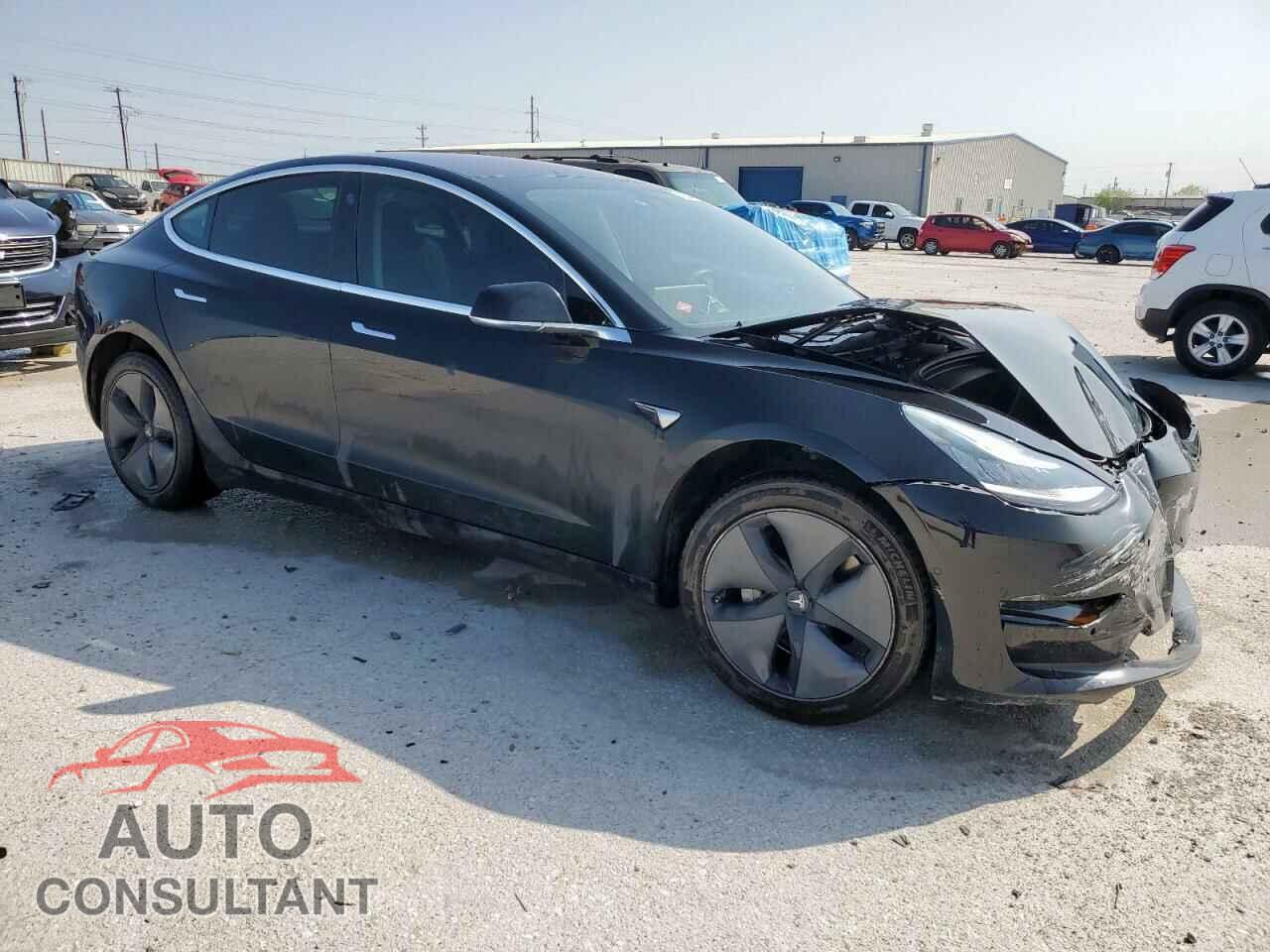 TESLA MODEL 3 2019 - 5YJ3E1EA9KF193033