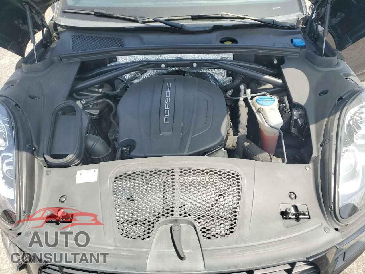PORSCHE MACAN 2017 - WP1AA2A5XHLB00042