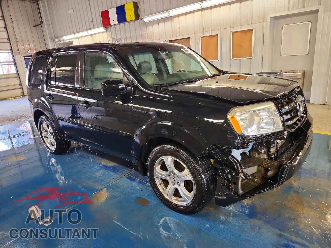 HONDA PILOT 2014 - 5FNYF4H50EB035641