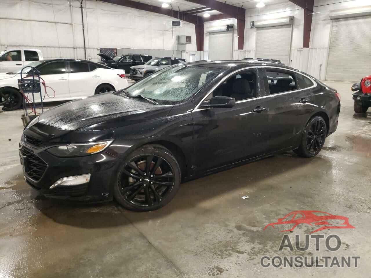 CHEVROLET MALIBU 2021 - 1G1ZD5ST4MF026404