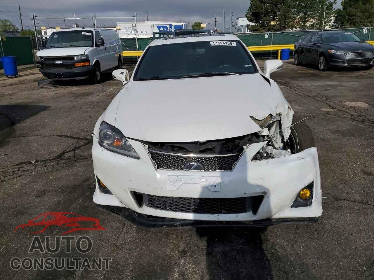 LEXUS IS 2011 - JTHBF5C22B2101001
