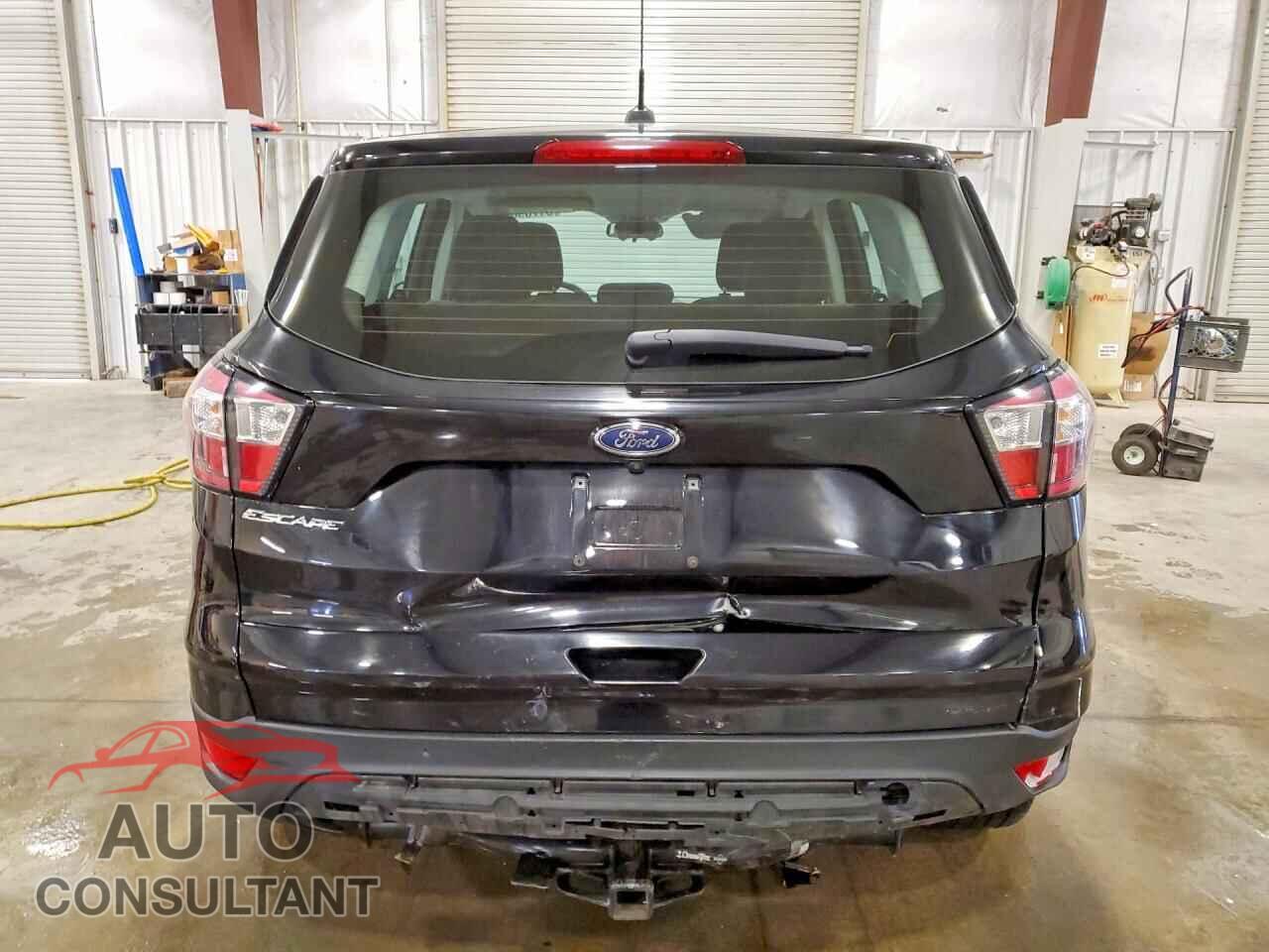 FORD ESCAPE 2018 - 1FMCU0F78JUC94968