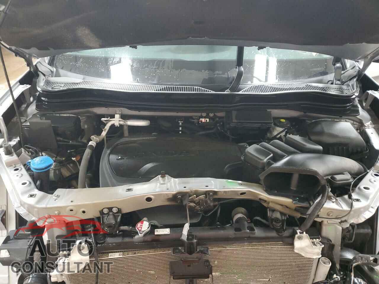 HONDA PILOT 2021 - 5FNYF6H15MB018048