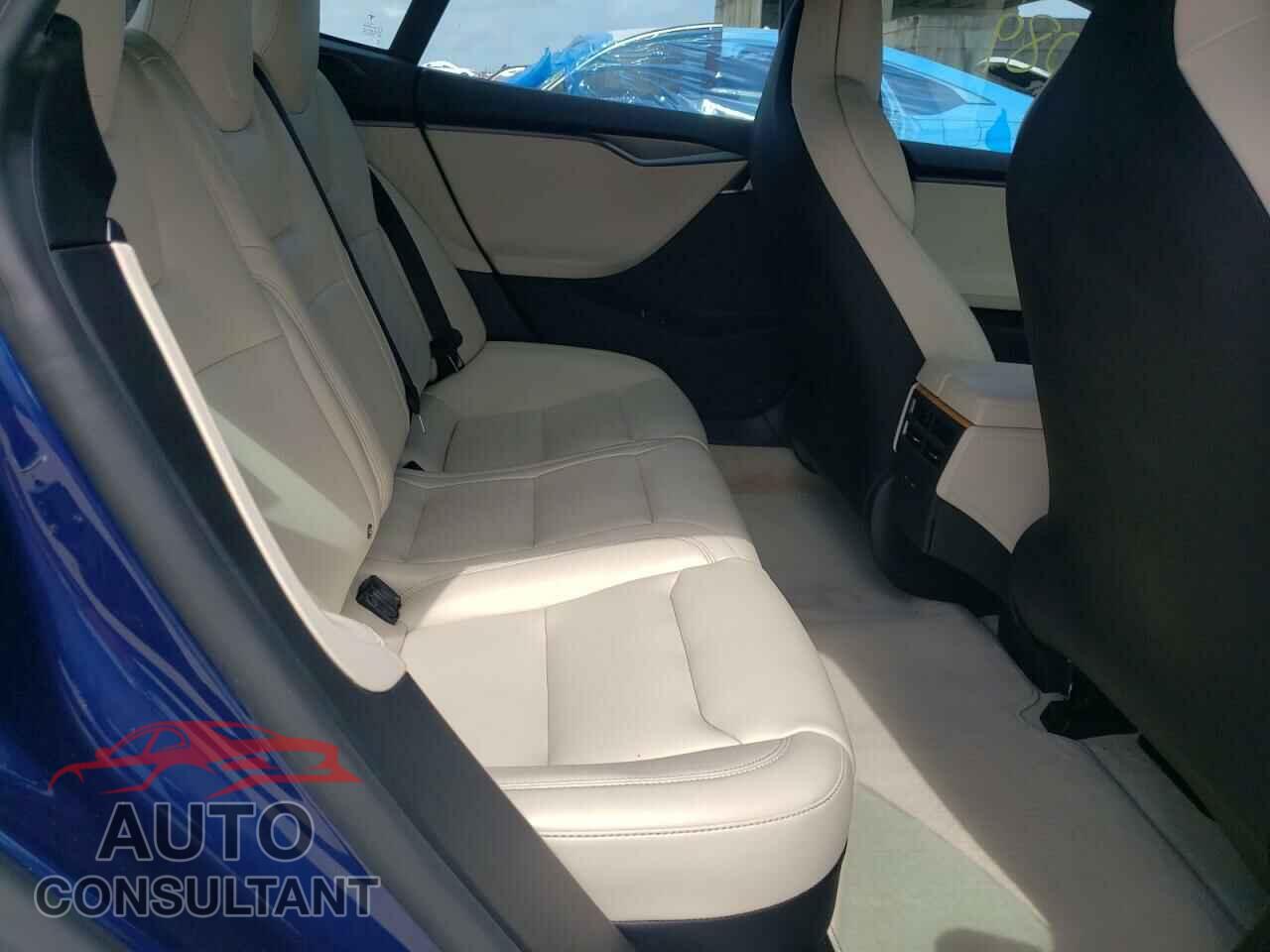 TESLA MODEL S 2019 - 5YJSA1E28KF335419