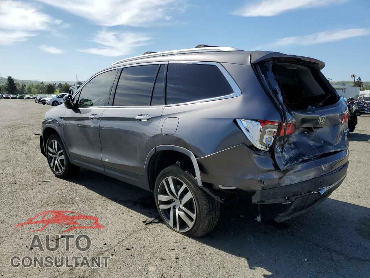 HONDA PILOT 2018 - 5FNYF6H9XJB020024