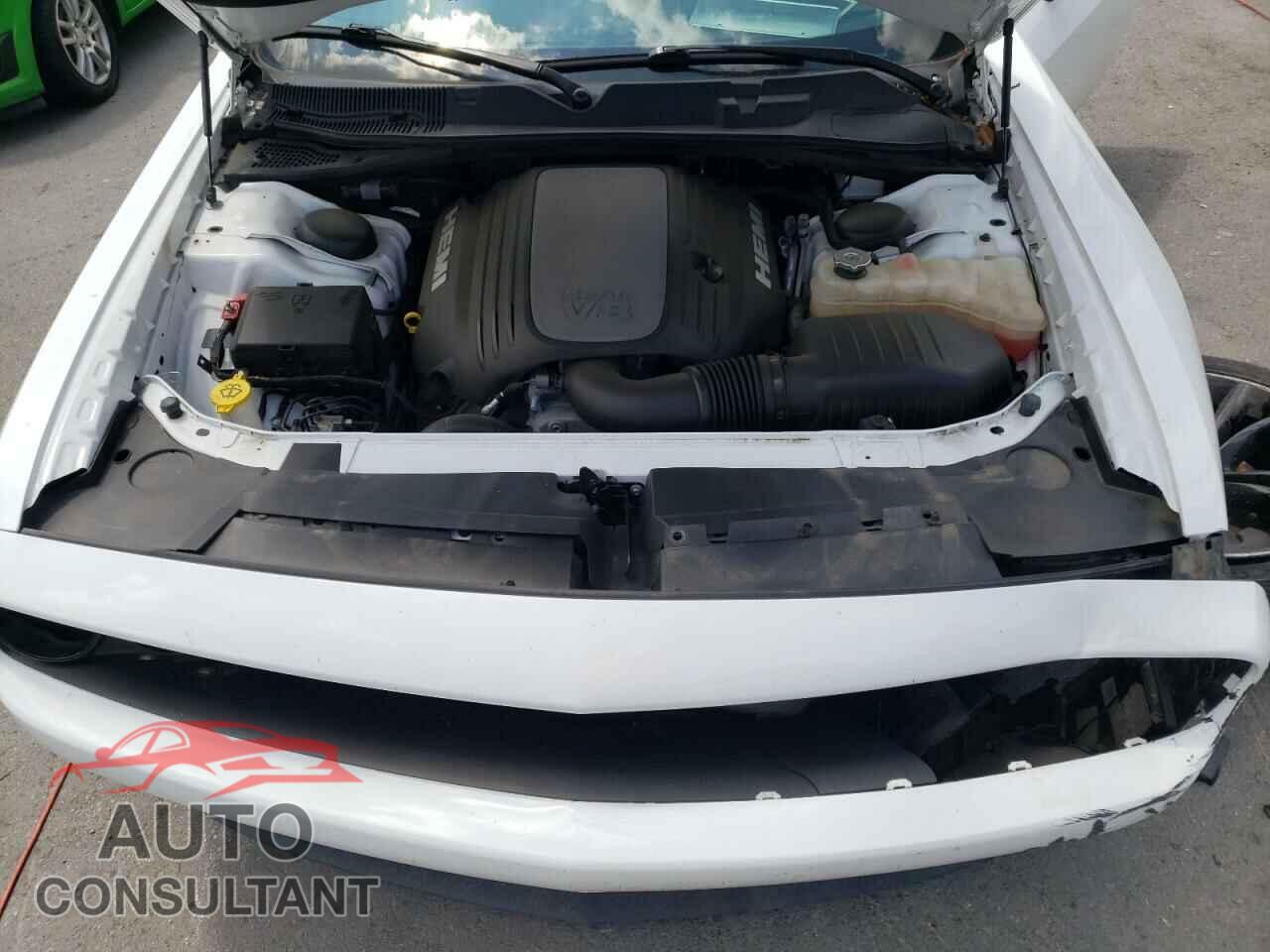 DODGE CHALLENGER 2018 - 2C3CDZBT9JH260136