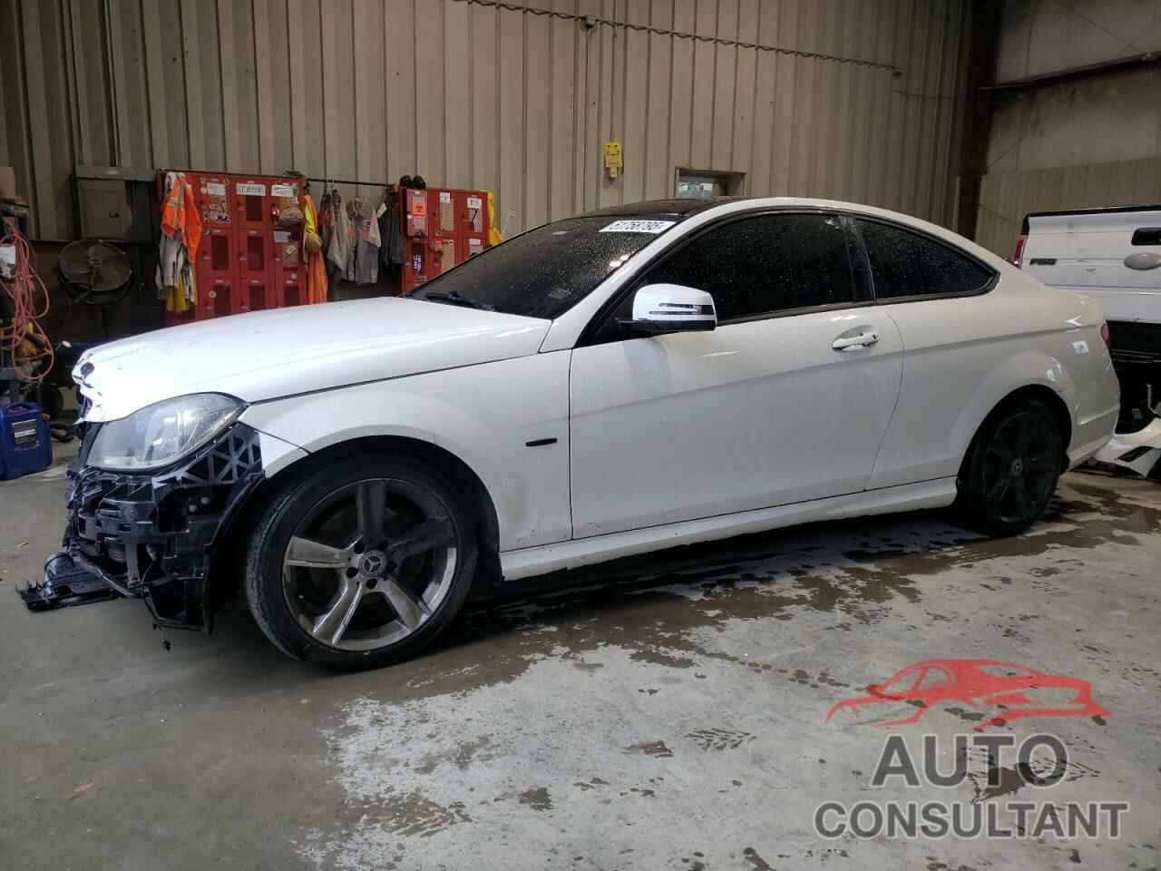 MERCEDES-BENZ C-CLASS 2012 - WDDGJ4HB6CF741768