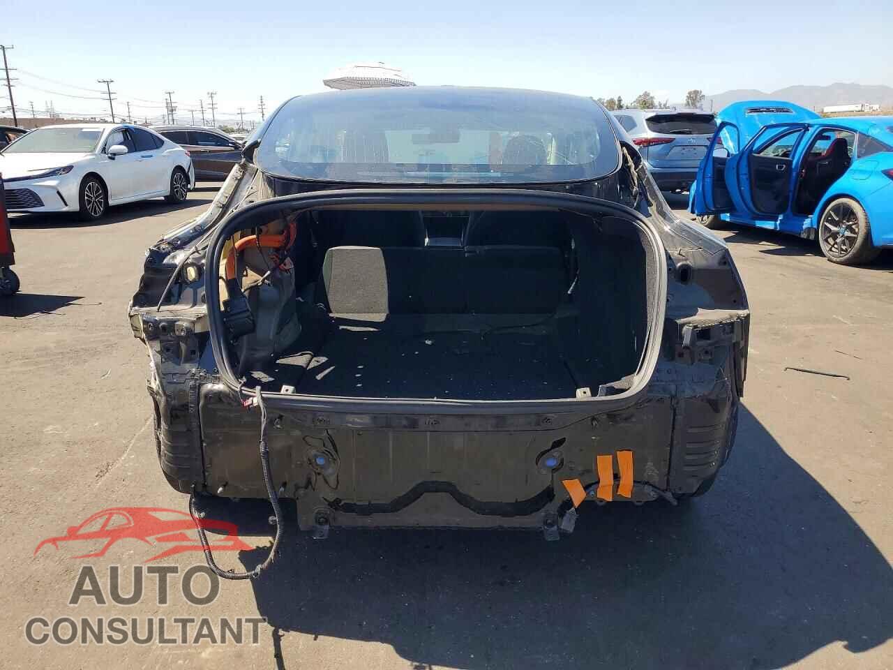 TESLA MODEL 3 2020 - 5YJ3E1EA2LF630145