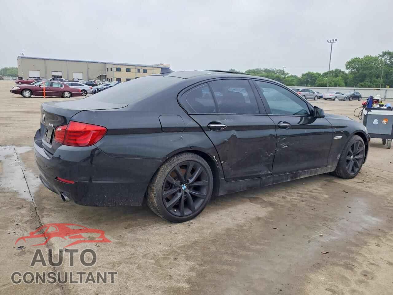 BMW 5 SERIES 2011 - WBAFR7C54BC608117