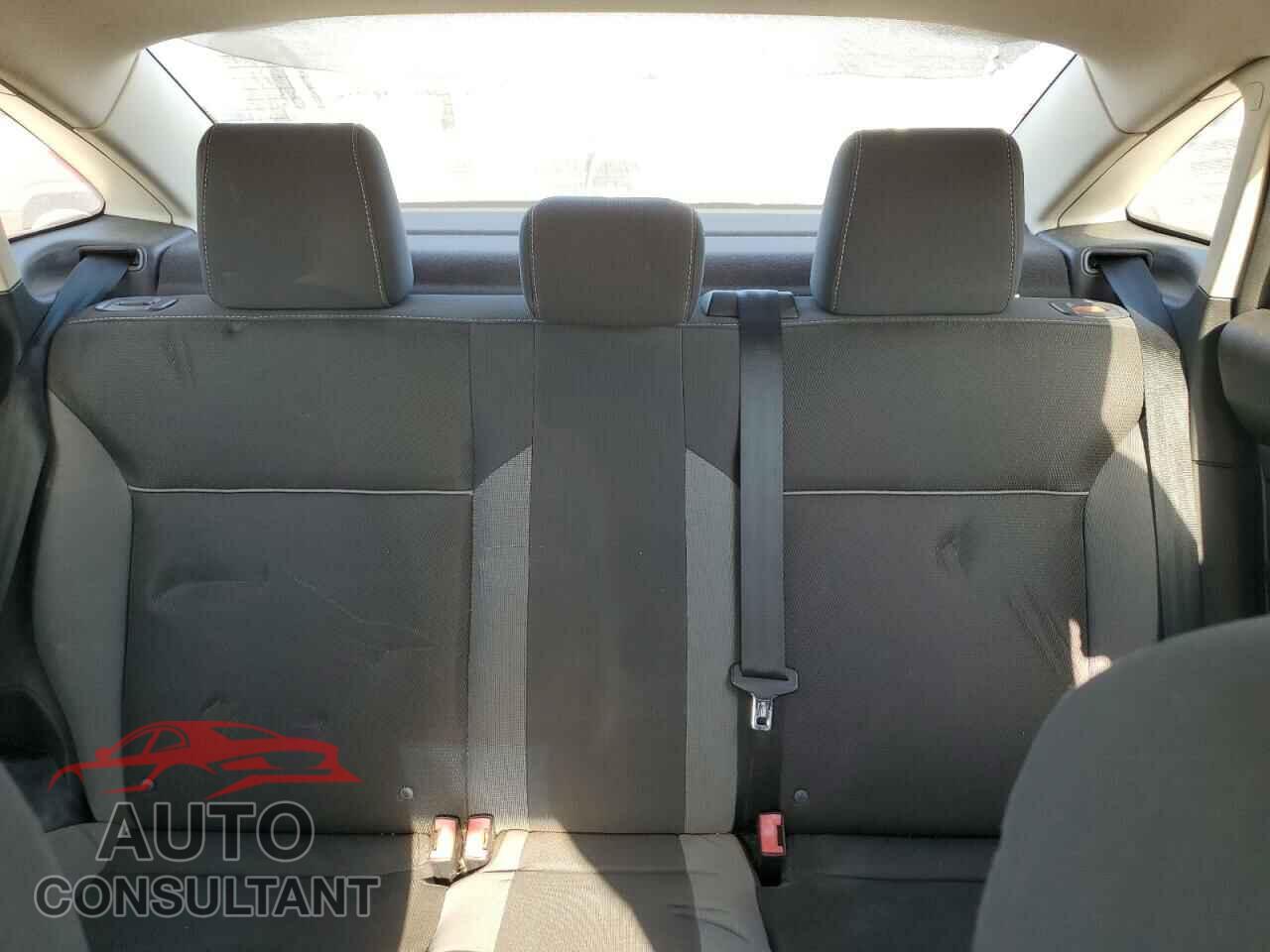 FORD FOCUS 2012 - 1FAHP3F25CL465925