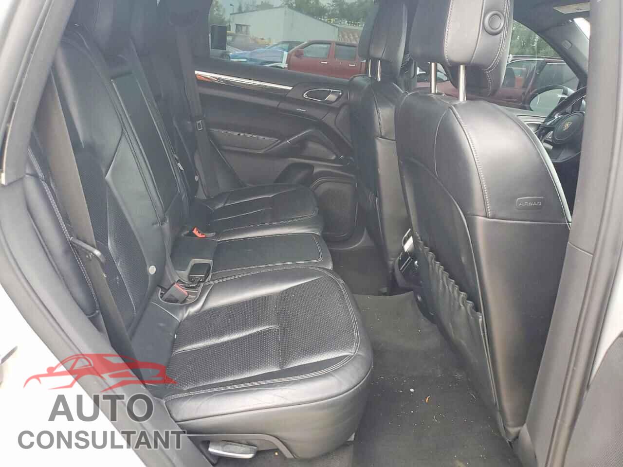 PORSCHE CAYENNE 2011 - WP1AA2A29BLA05758