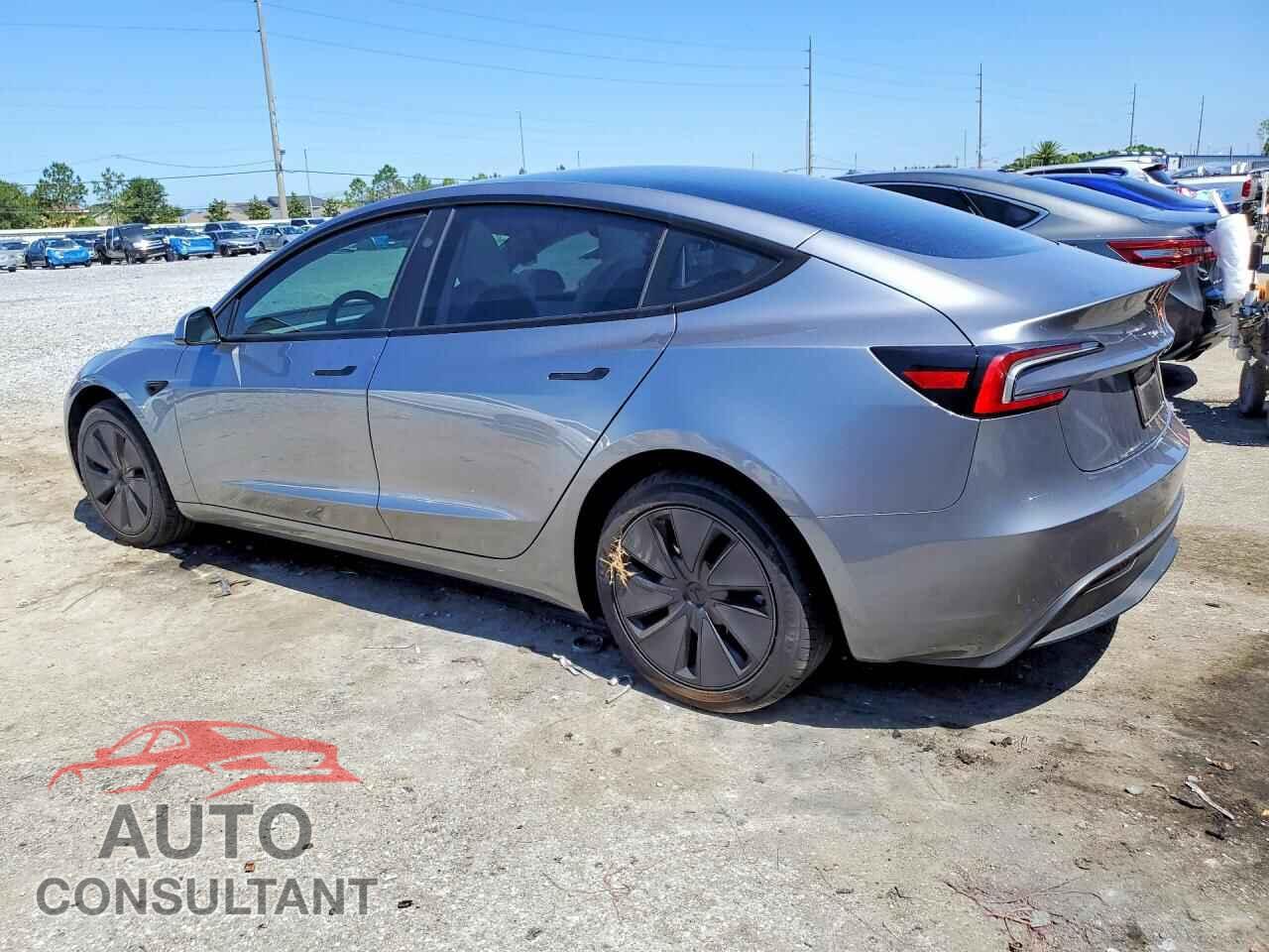 TESLA MODEL 3 2025 - 5YJ3E1EAXSF059700