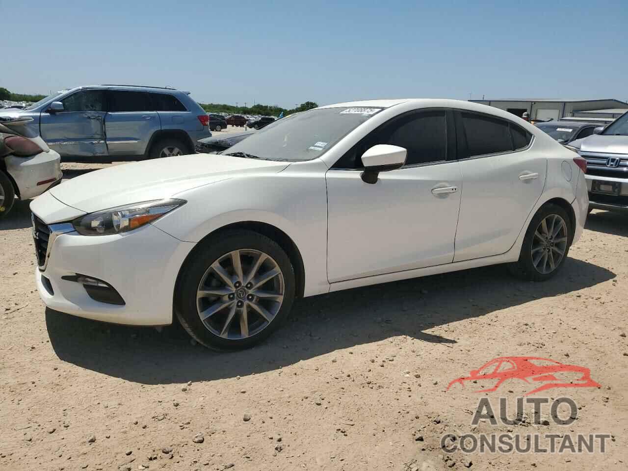 MAZDA 3 2018 - 3MZBN1V3XJM261375
