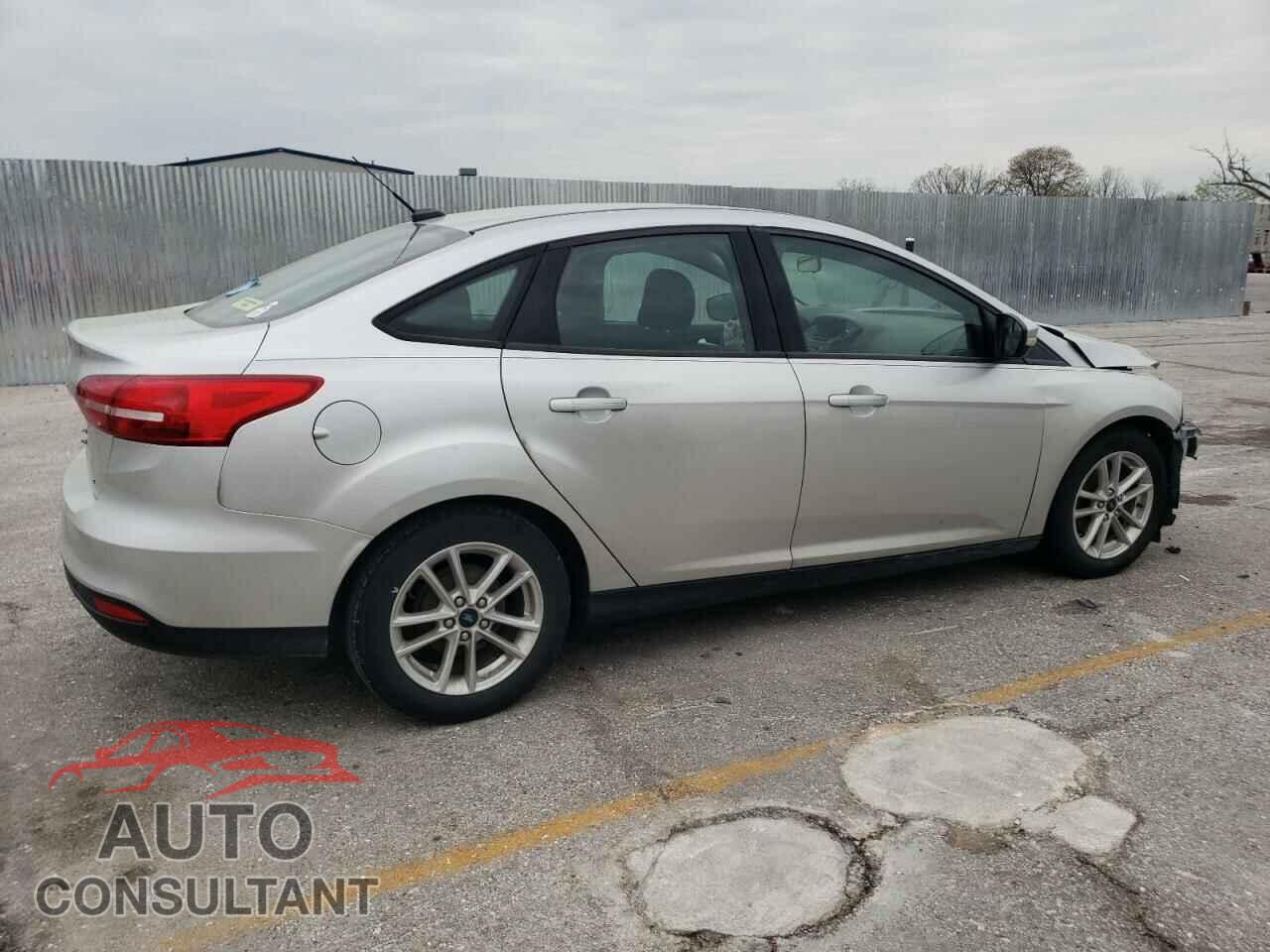 FORD FOCUS 2017 - 1FADP3F21HL267350