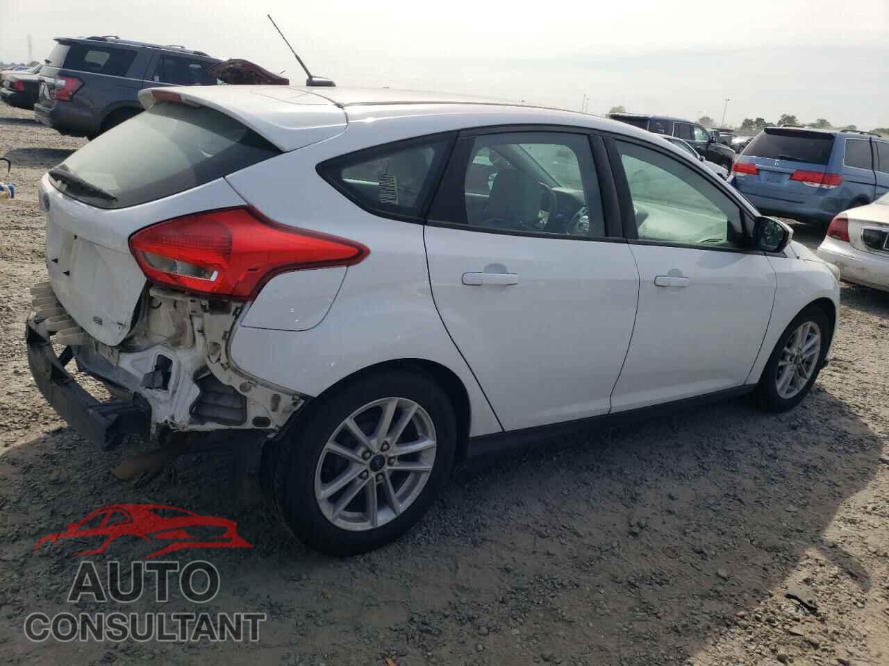 FORD FOCUS 2015 - 1FADP3K27FL324895