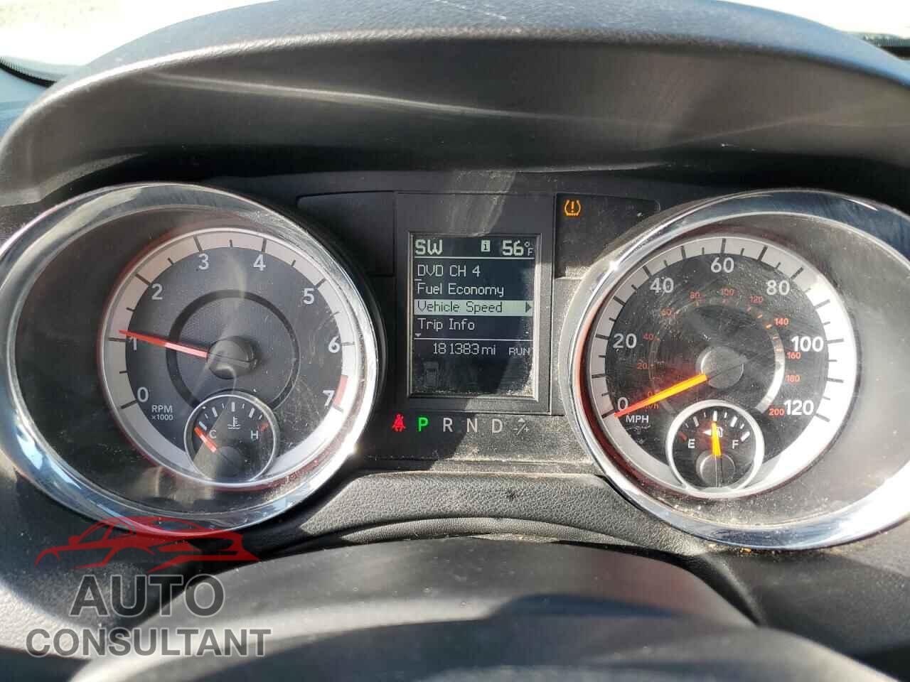 DODGE CARAVAN 2011 - 2D4RN5DG8BR654267
