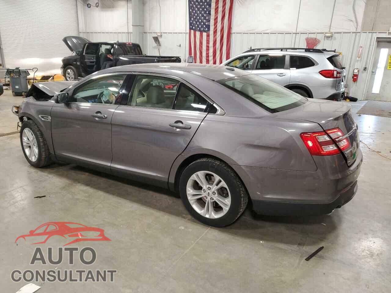 FORD TAURUS 2014 - 1FAHP2E85EG134449