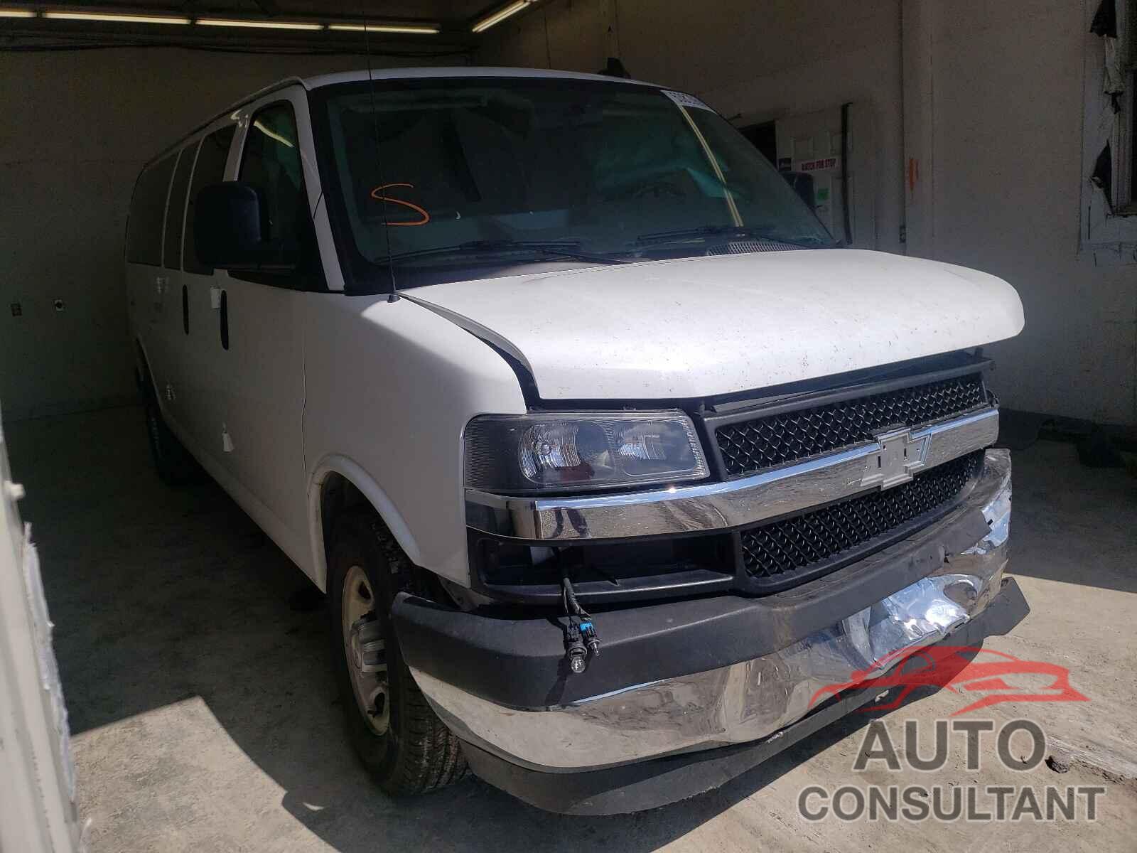 CHEVROLET EXPRESS 2017 - 1GAZGPFG0H1336682