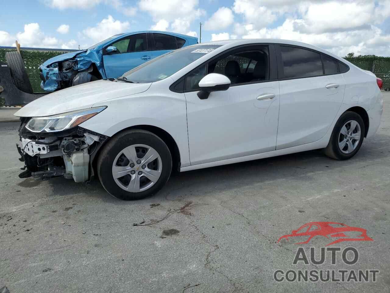 CHEVROLET CRUZE 2018 - 1G1BC5SM7J7106234