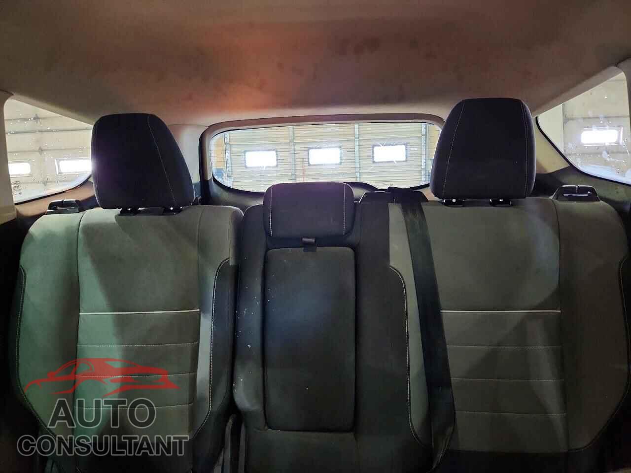 FORD ESCAPE 2015 - 1FMCU0G78FUC16244