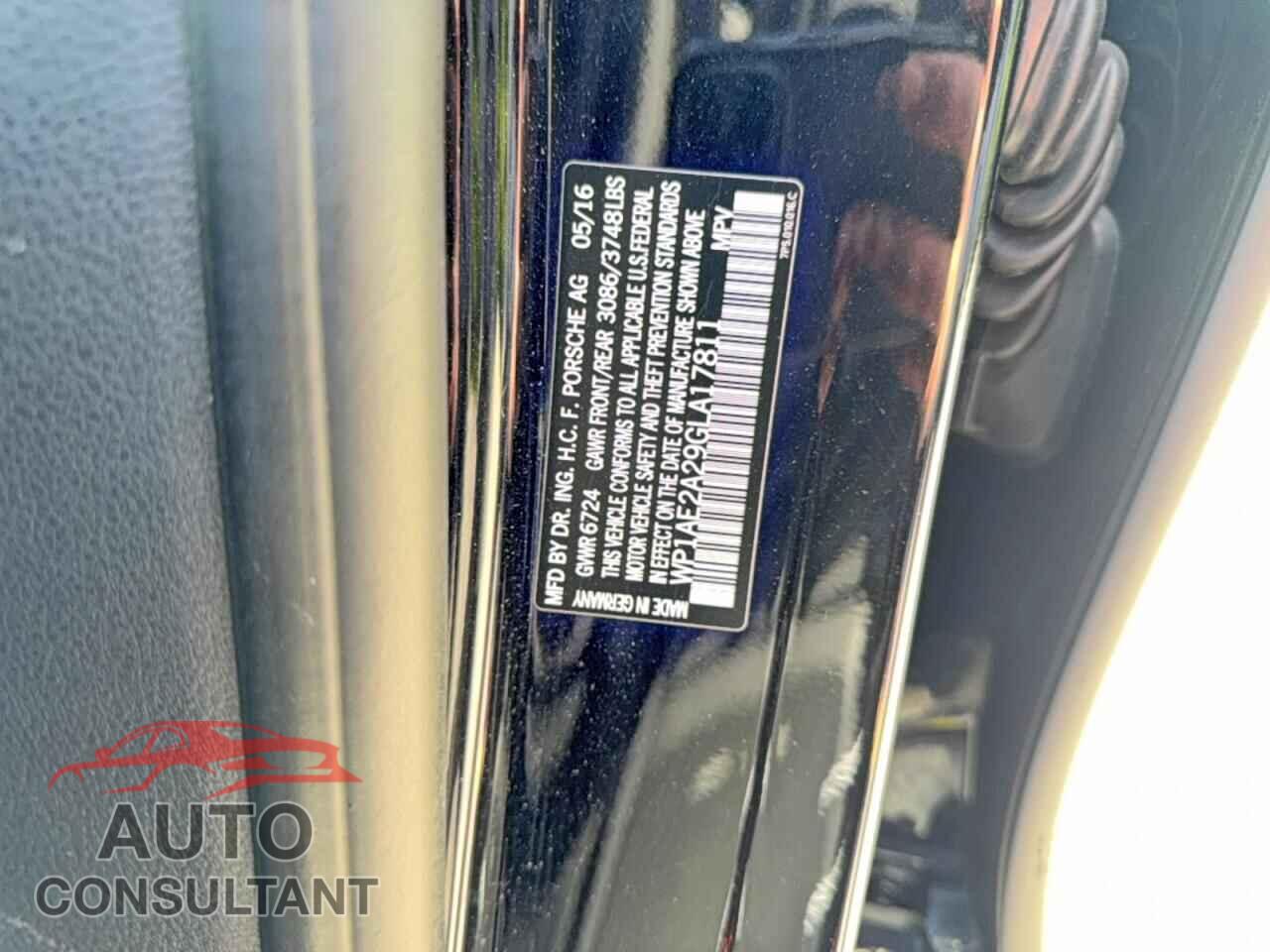 PORSCHE CAYENNE 2016 - WP1AE2A29GLA17811