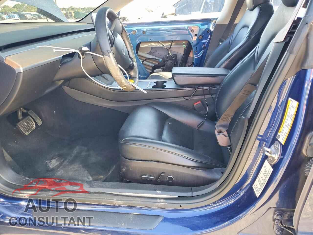 TESLA MODEL 3 2022 - 5YJ3E1EA2NF190883