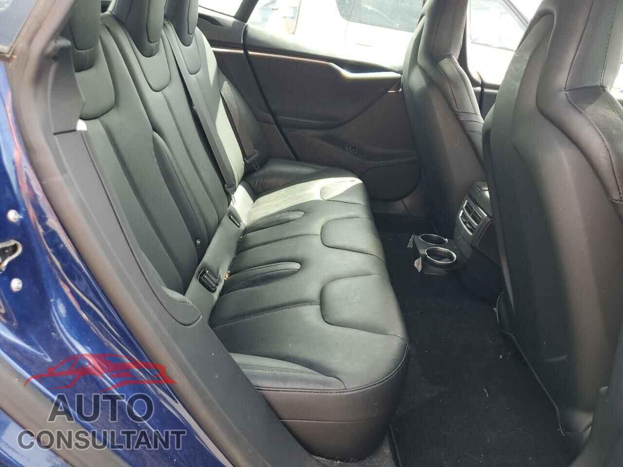 TESLA MODEL S 2016 - 5YJSA1E2XGF158802