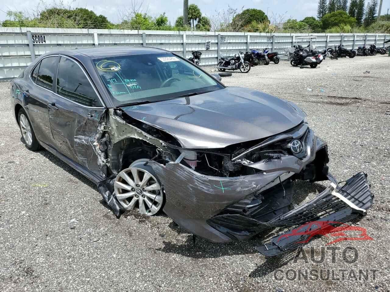 TOYOTA CAMRY 2020 - 4T1L11AK3LU920472