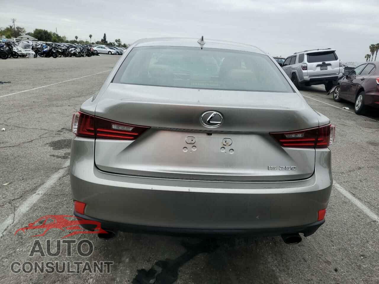 LEXUS IS 2014 - JTHBF1D23E5019594