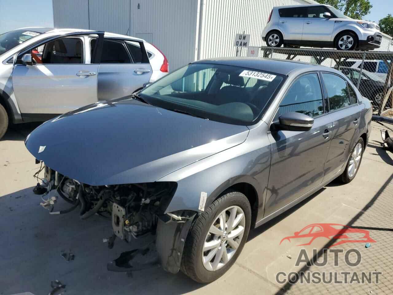 VOLKSWAGEN JETTA 2011 - 3VWDZ7AJ6BM120423